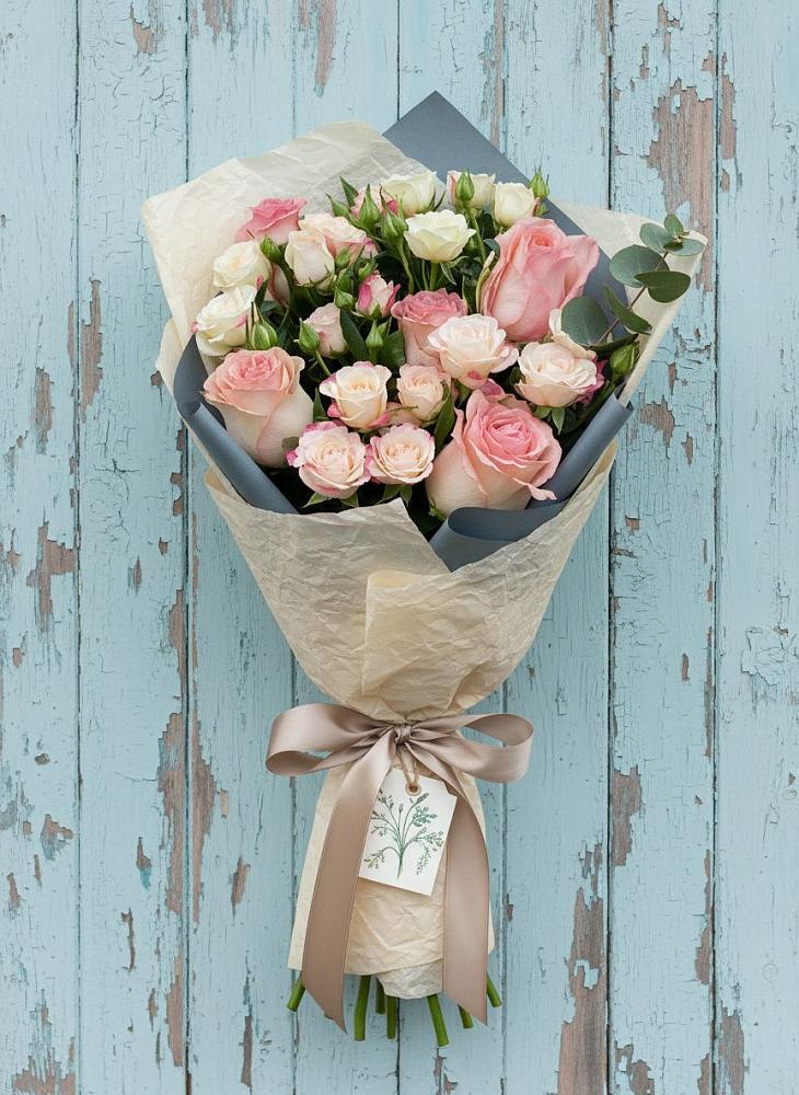 Букет цветов из: Розы в Привольном