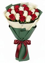 Букет Микс из красных и белых роз #REPLACE_PRED# Привольном
