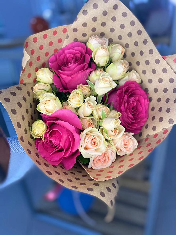 Букет цветов из: Розы в Привольном