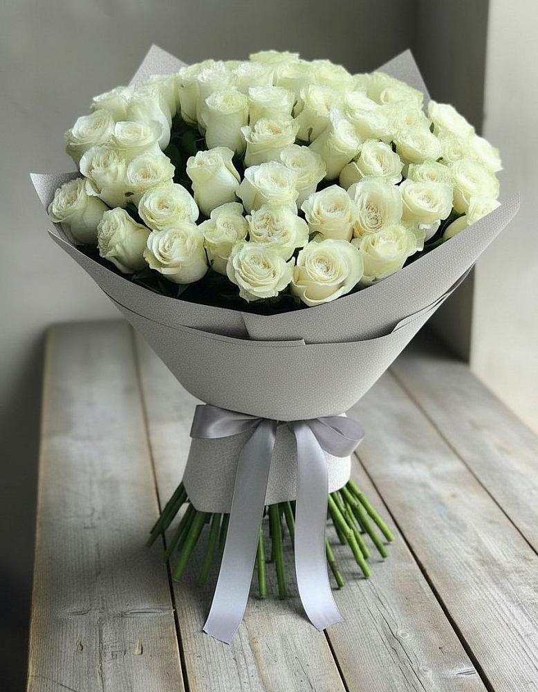 Букет 35 Белых роз в Привольном