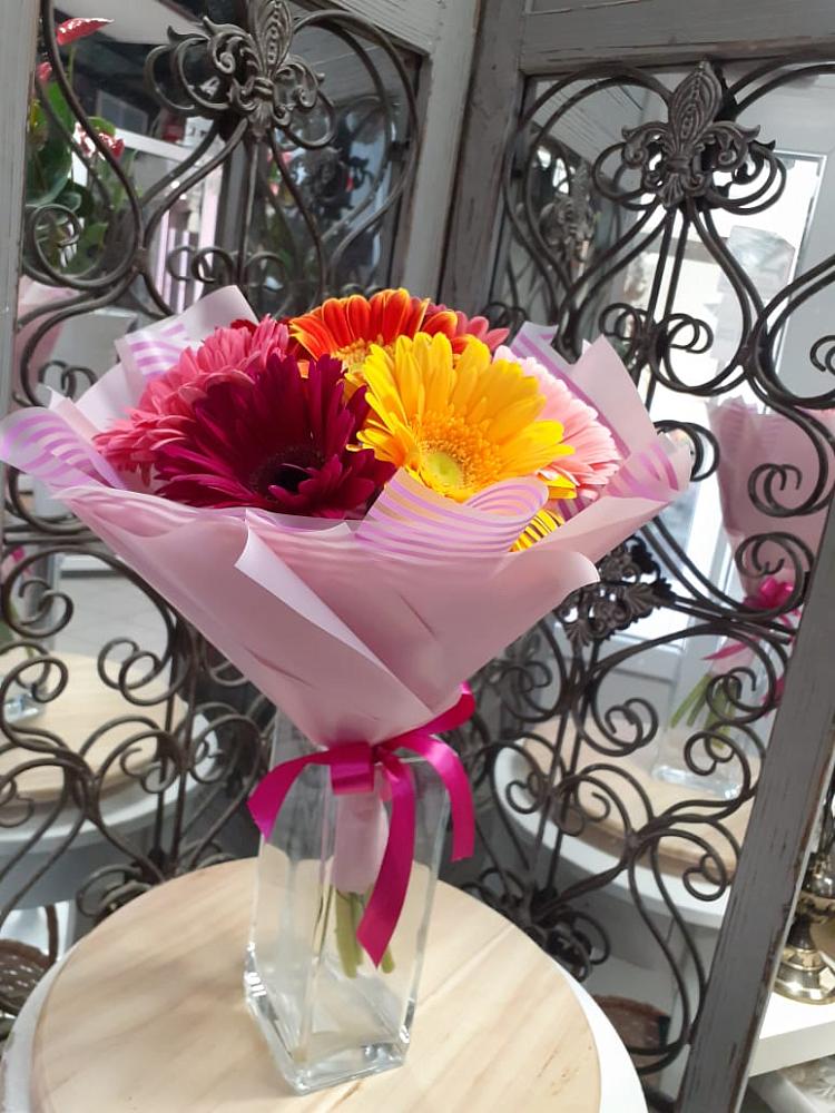 Букет цветов из: Герберы в Привольном