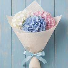 Букет цветов из:  Гортензия в Привольном