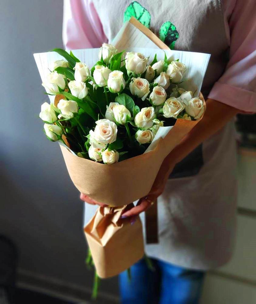 Букет цветов из: Розы в Привольном