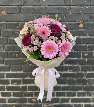 Букет цветов из:  Герберы и Хризантемы в Привольном