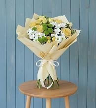 Букет цветов из:  Хризантемы и Розы в Привольном