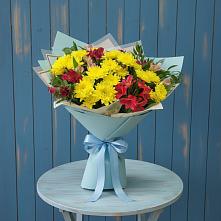 Букет цветов из:  Альстромерии и Хризантемы в Привольном